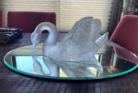 Birds Oval Mirror-For 1 Swan Figurin - Boxed
