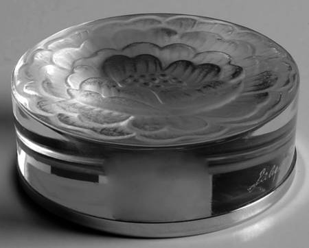 Lalique Figurines & Paperweights Marguerite Mm - Boxed