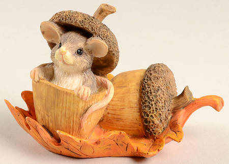 Charming Tails Caps Off To You - With Box-Bx555