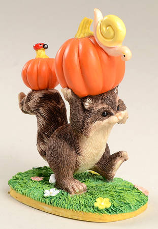Charming Tails Pickin Time - With Box-Bx554