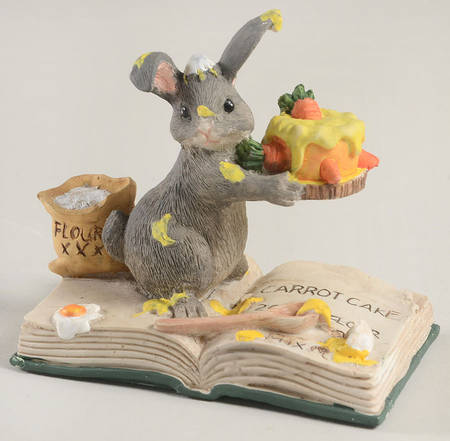 Charming Tails Binkey's First Cake - With Box Bx368