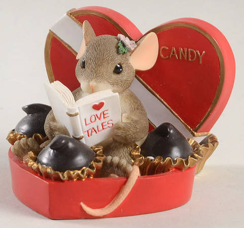 Charming Tails Romantic At Heart - Boxed