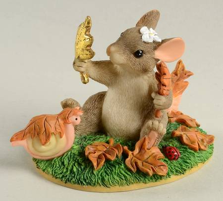 Charming Tails Maxines Leaf Collectors Club - With Box Bx329