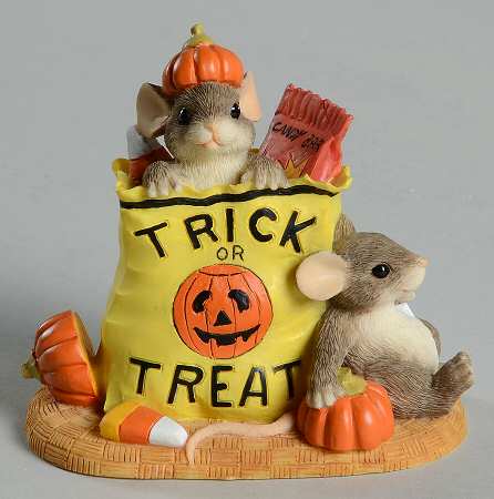 Charming Tails Bag Of Tricks...Or Treats - Boxed