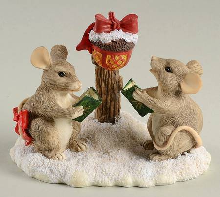 Charming Tails Mackenzie & Maxine-Caroling - Boxed