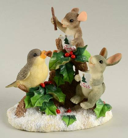 Charming Tails Everybody Sing - Boxed