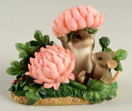 Charming Tails You're A Very Special Mom - Boxed