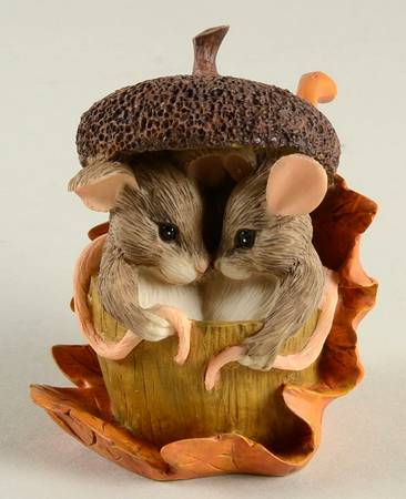 Charming Tails Acorn Built For Two - Boxed