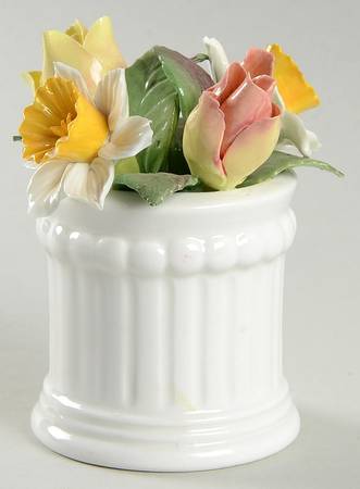 Crown Staffordshire Florals February - No Box