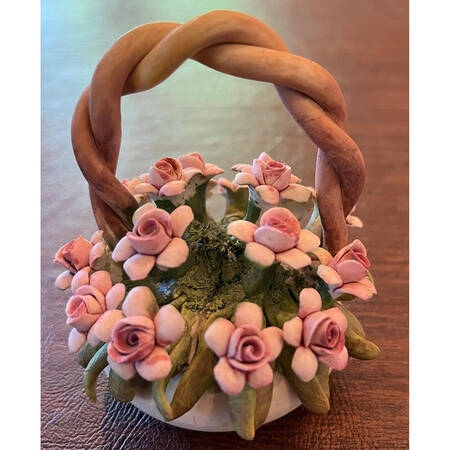 Capodimonte Giftware Basket With Pink Roses - No Box