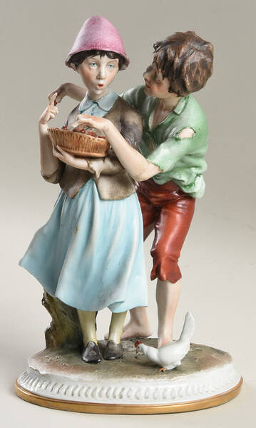 Capodimonte Giftware Girl And Boy Picking Berries - No Box