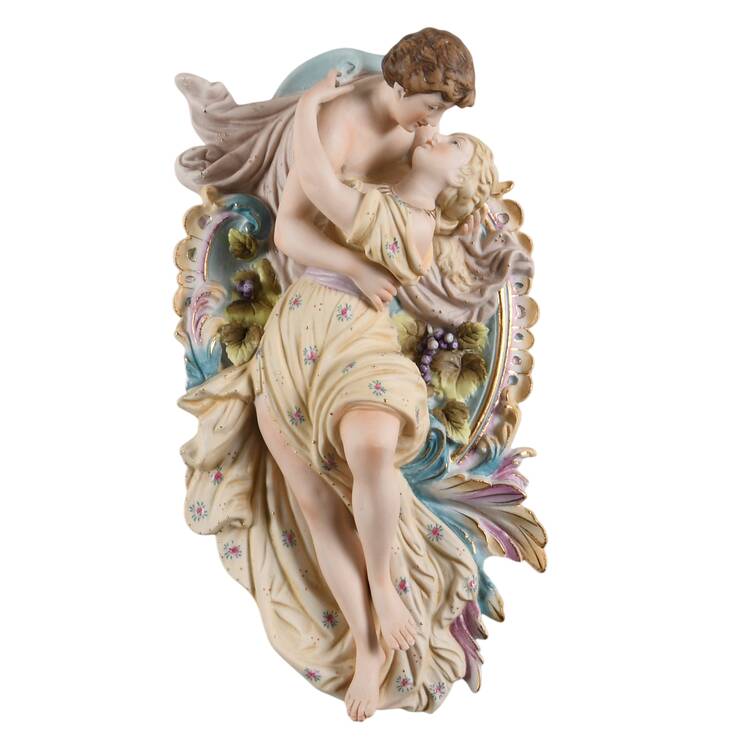 Capodimonte Giftware Victorian Lovers - Facing Right - No Box