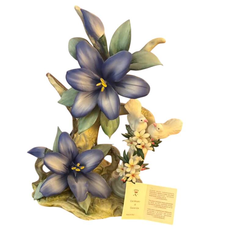 Capodimonte Giftware Blue Lillies With Doves - No Box