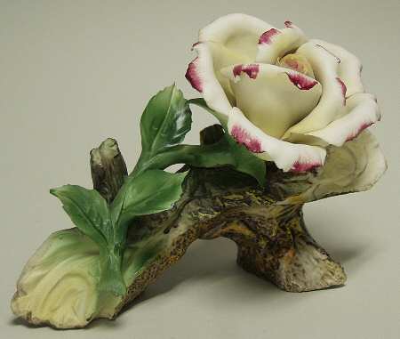 Capodimonte Giftware White Rose Sculpture - No Box