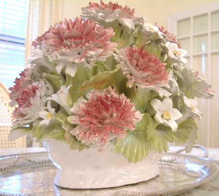 Capodimonte Giftware Floral Bouquet Centerpiece - No Box 60
