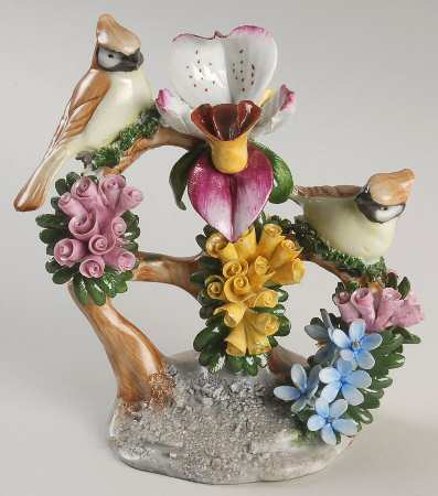 Capodimonte Giftware Two Birds & Flowers - No Box