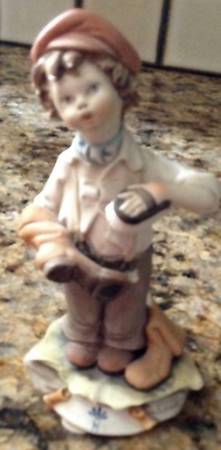 Capodimonte Giftware Boot Shine Boy - No Box