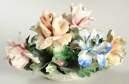 Capodimonte Giftware Mixed Flower Arrangement - No Box