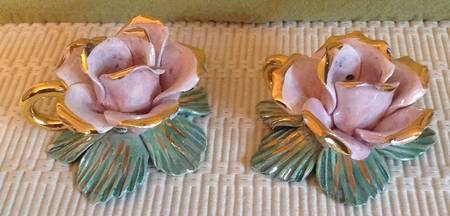 Capodimonte Giftware Rose Candleholder-Pair - No Box