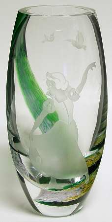 Snow White Collection Snow White Barrel Vase - Boxed