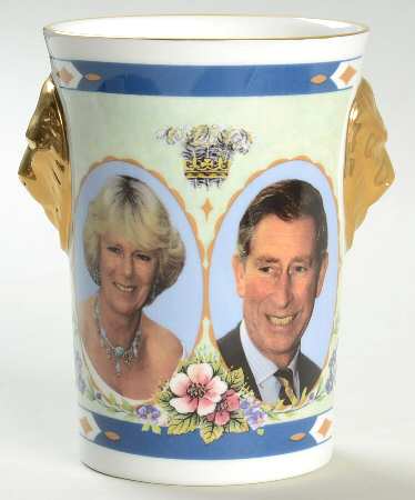 Caverswall Royalty Giftware Prince Charles & Camilla Engagement Beak - Boxed
