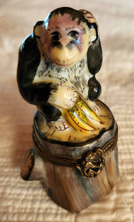 Chamart Exclusives Limoges Box Monkey With Banana - No Box