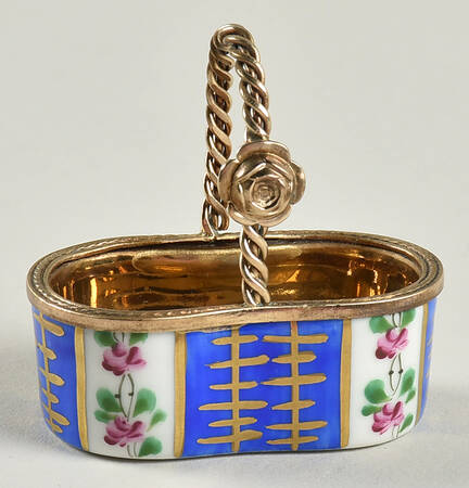 Chamart Exclusives Limoges Box Floral Basket Only - No Box 116a