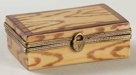 Chamart Exclusives Limoges Box Duel Pistols - Boxed