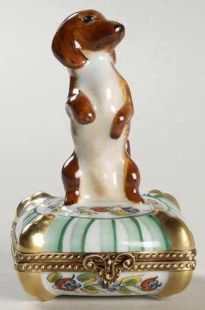 Chamart Exclusives Limoges Box Dachsund On Pillow - Boxed