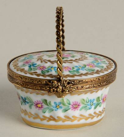 Chamart Exclusives Limoges Box Floral Basket - No Box