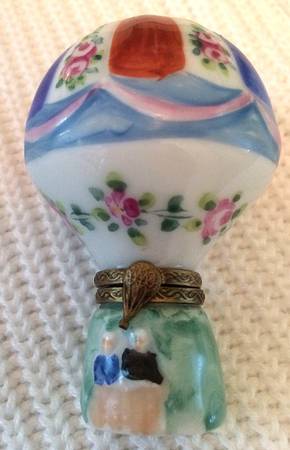 Chamart Exclusives Limoges Box Hot Air Balloon - Boxed