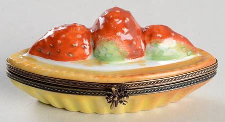 Chamart Exclusives Limoges Box Strawberries And Cream - No Box