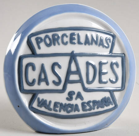 Advertising Signs Round With Blue/Gray Letters - Advertising Signs by Casades Porcelain
