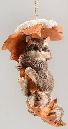 Charming Tails Reginald In Leaves-Raccoon - Boxed