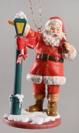 Coca-Cola Town Square Santa With Lamp Post - Boxed