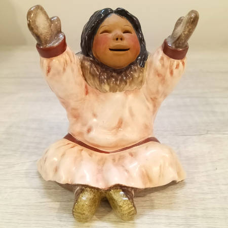 Alaska Figurines Nellie - No Box 42