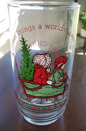 Holly Hobbie Limited Edition Tumbers Christmas Brings A World Of Happines - No Box