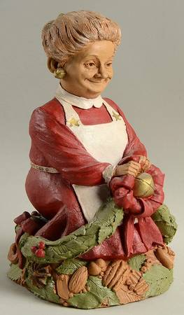 Christmas Tom Clark Figurines Mrs Santa Claus - No Box