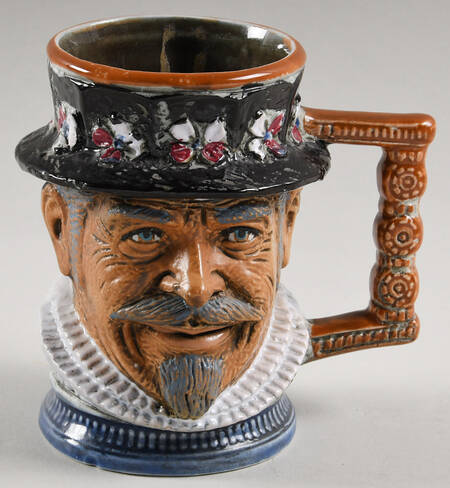 Character Jug Beefeater - No Box