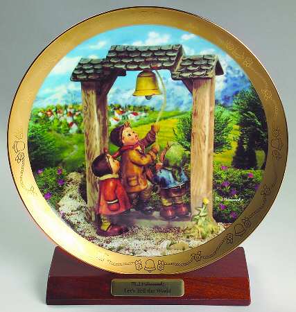 Century Collection Plates Lets Tell The World - Boxed