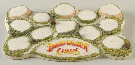 Cameos Diorama Bright Letters - Boxed