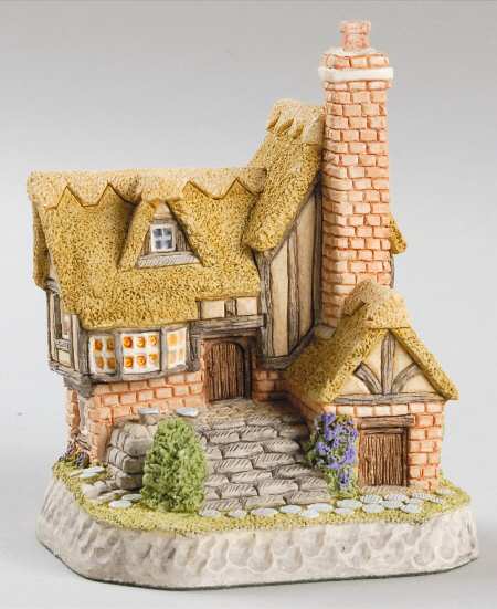 English Village The Chandlery - Boxed