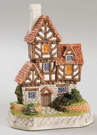 English Village The Quacks Cottage - Boxed