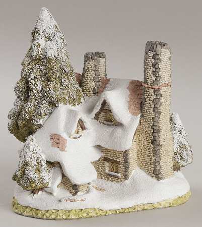 In The Country Collection Snow Cottage - Boxed