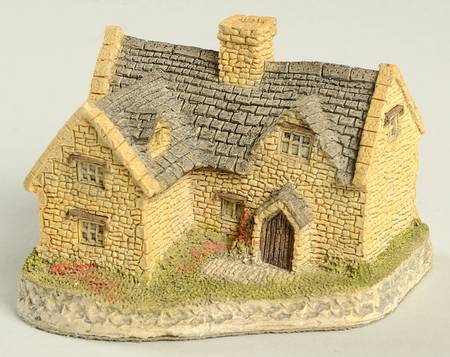 Regions Cotswold Cottage - With Box