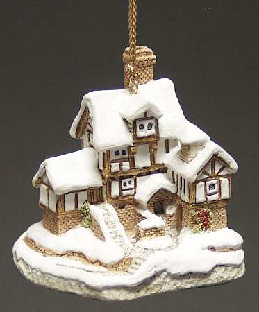 Cottage Ornament Ebenezer Scrooge's Counthouse - Boxed