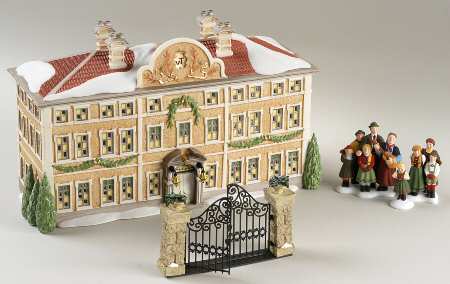 Alpine Village Sound Of Music Von Trapp Villa - Boxed