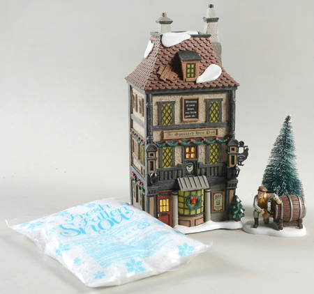 Dickens Village Speckled Hen Pub - With Box Bx796