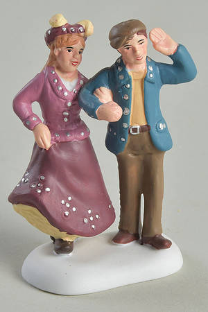 Dickens Village A True Cockney Couple - With Box Bx805