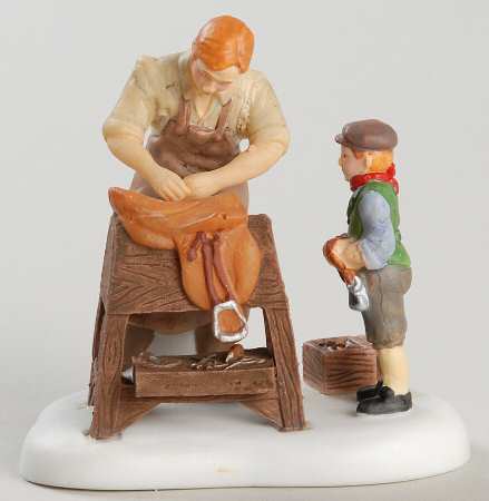 Dickens Village Master & Apprentice - With Box-Bx554